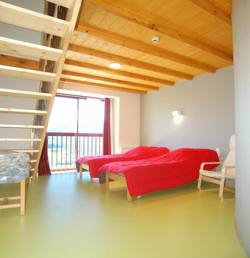 Condat  Gite Du Haut Cantal - Appartements Meubles Avec Kitchenette Et Chambres Sans Kitchenette المظهر الخارجي الصورة